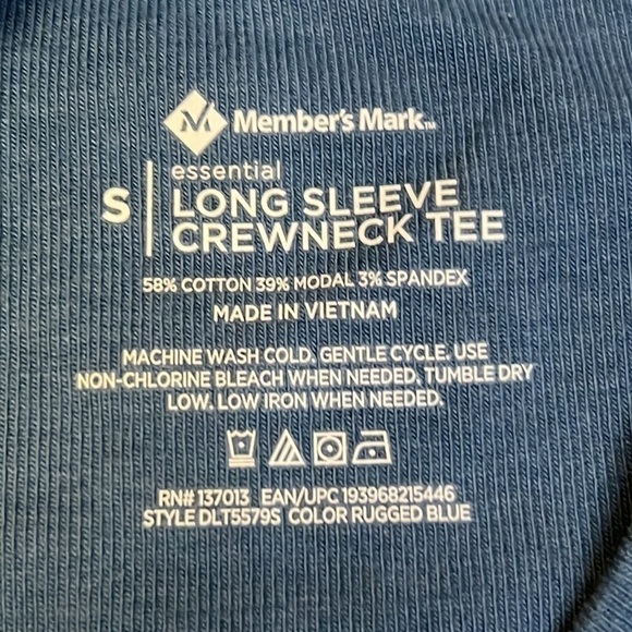 MEMBERS MARK Essential long sleeve t-shirt - BLUE - SMALL or MEDIUM left - Picture 3 of 3